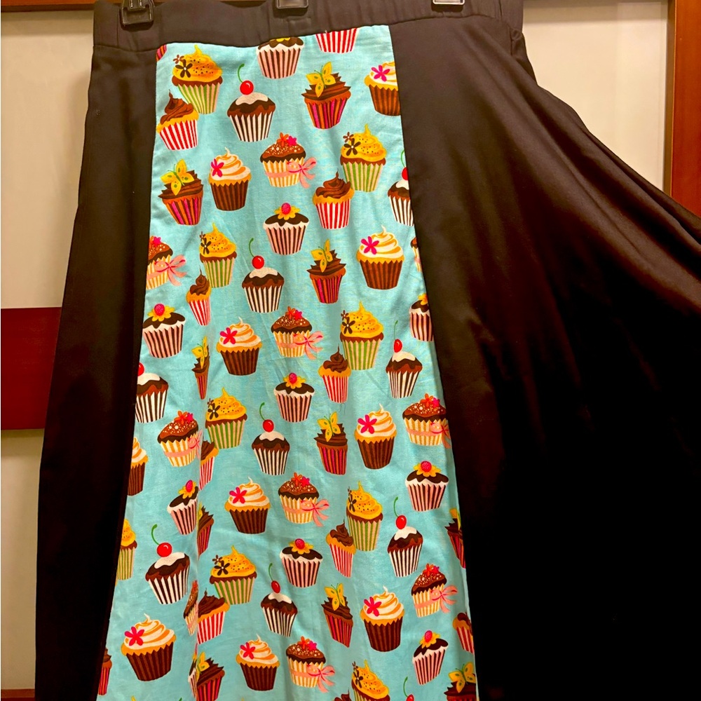 black and blue with colorful cupcakes